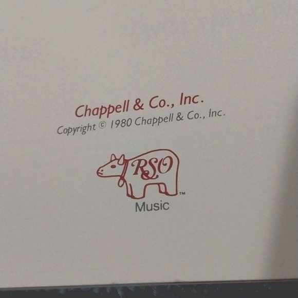 🔵BOGO FREE🔵 Vintage 1980 Bee Gees Greatest Music Song Book w Poster - Picture 2 of 8